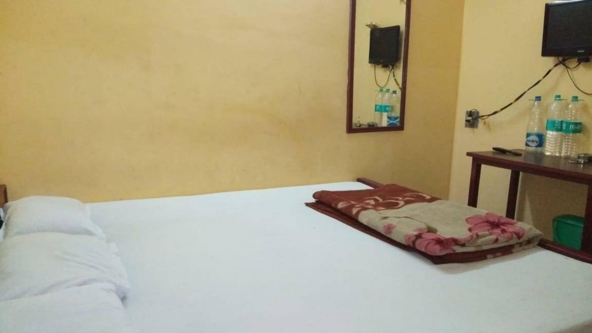 Narendra Niketan Otel Kalküta Dış mekan fotoğraf